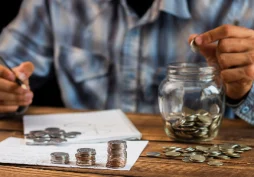 organización de finanzas personales y ahorro para recuperación de deudas